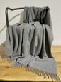 Thanks A Lot Merino Wolldecke Classic NEU mit Fransen Mittelgrau 140x200cm