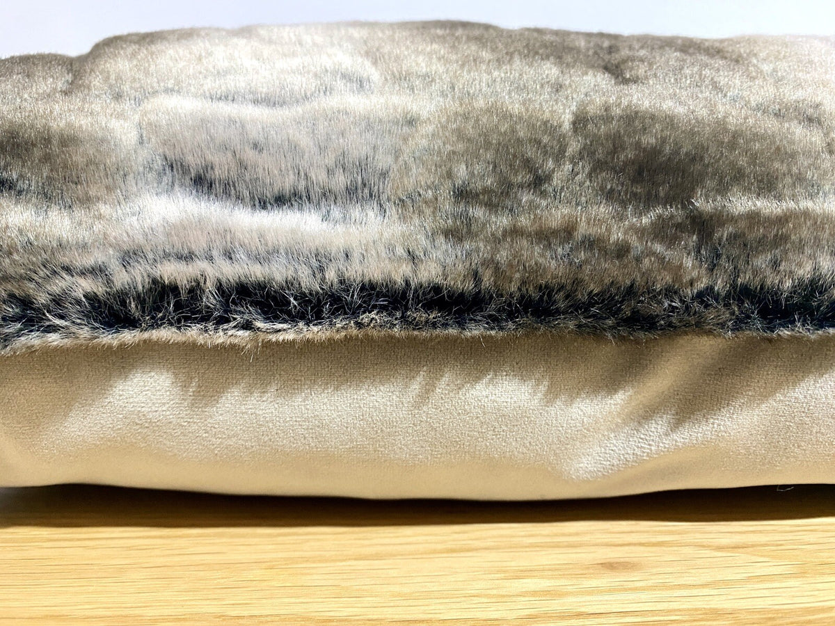 Apelt Kunstfell Kissenhülle NEU Struktur mit Farbverlauf Braun Taupe 46x46cm