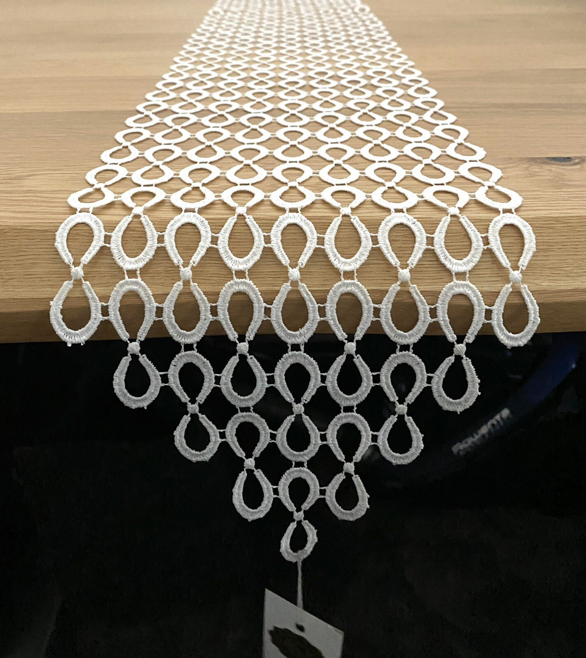 Otto Dotzauer Edeles Tischband NEU Schleifedesign Plauener Spitze Ecru 20x140 cm