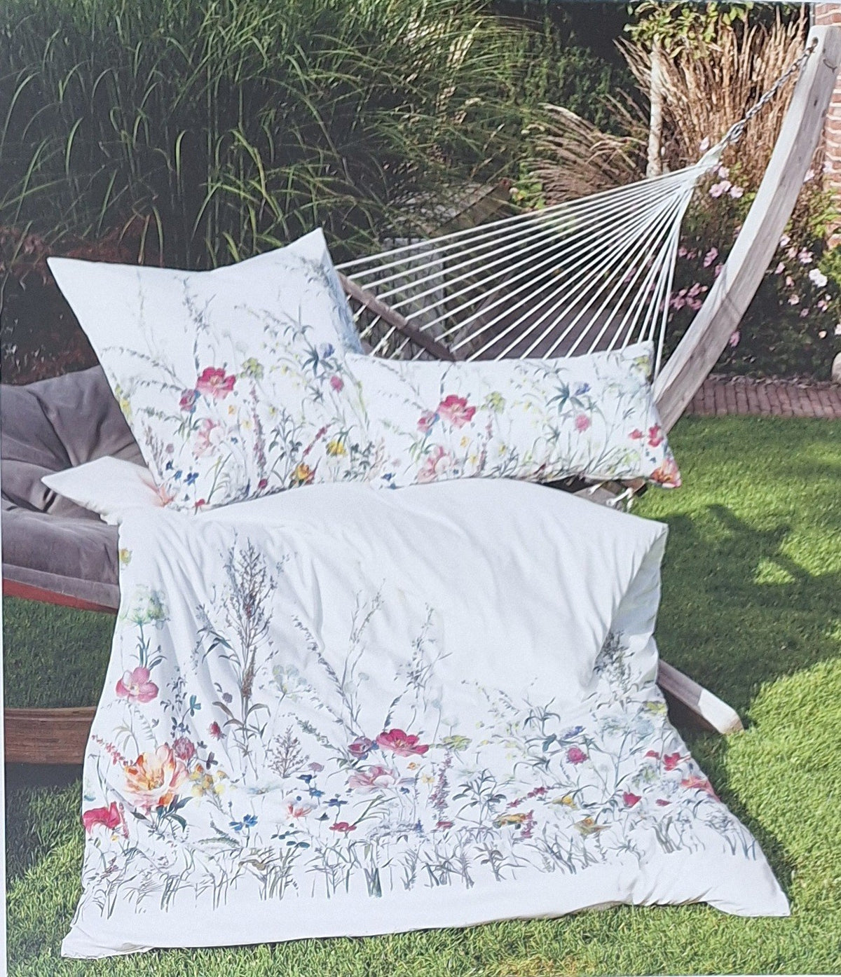 Janine Mako-Satin Bettwäsche NEU Blumen Design Multicolour 155x220 cm
