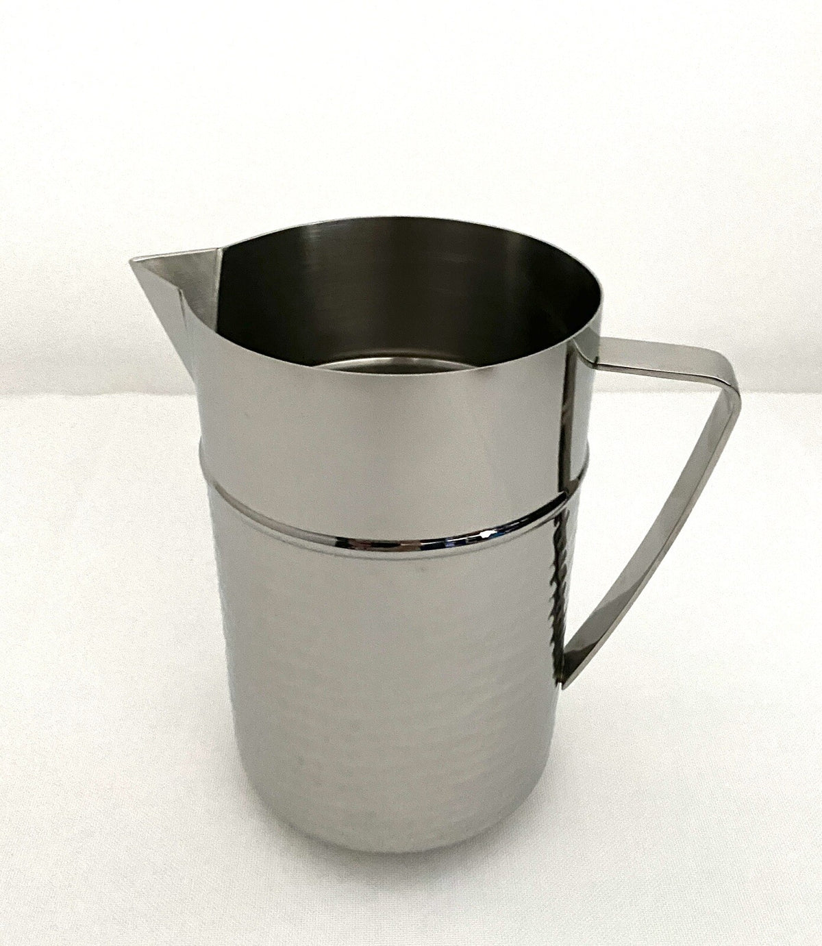 Fink  moderner Edelstahl Krug NASSAU NEU Gehämmert 17 cm Hoch