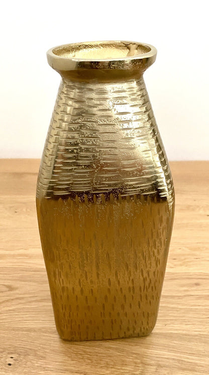 Gilde moderne Aluminium Vase LOLA NEU Gold Strukturiert Quadratisch 30 cm Hoch