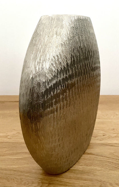 Kaheku moderne Metall Vase ABIUS NEU Strukturiert Silber 34,5 Hoch