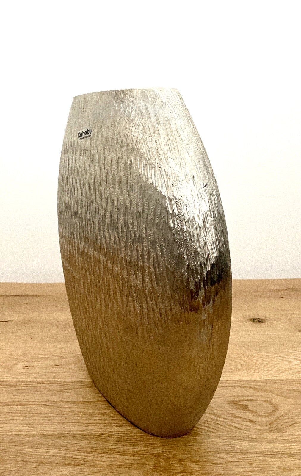 Kaheku moderne Metall Vase ABIUS NEU Strukturiert Silber 34,5 Hoch