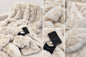 Bugatti Kunstfelldecke - Teddyfell-Optik Creme 150 x 200 cm